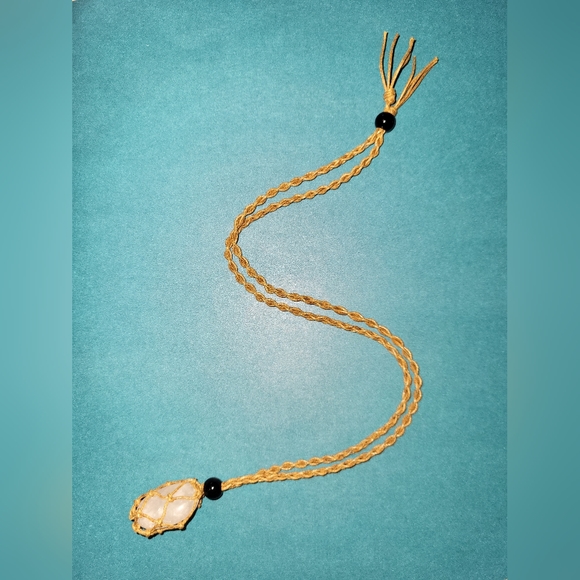 Healing Cage Necklace with Natural Stone. - Picture 5 of 5